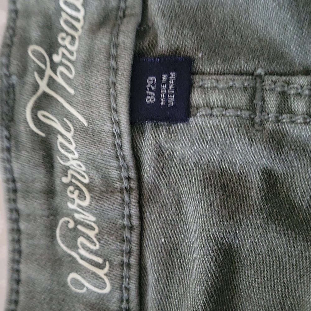 Shorts - Picture 5 of 6